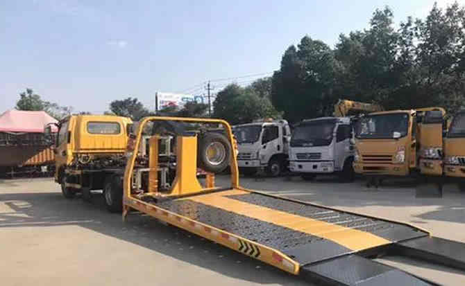 阿坝藏族羌族自治州汽车中途维修案例